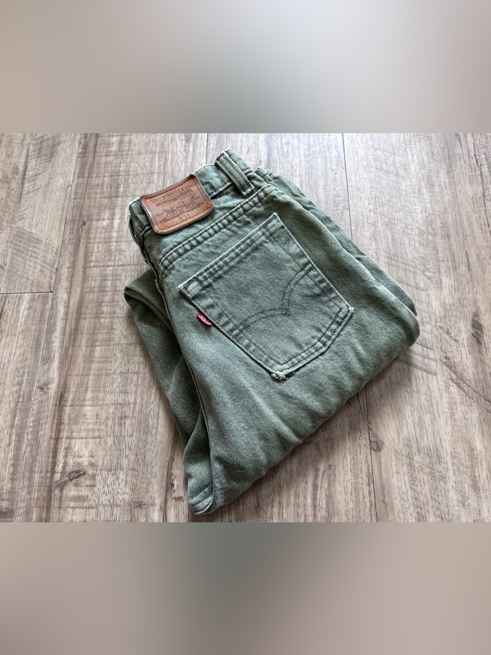 Vintage Levi’s 531 Green Jeans Classic tapered Straight Fit high rise 90’s 80’s